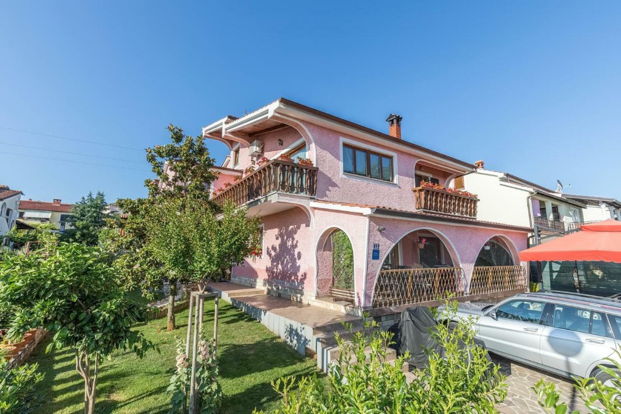 Apartments Darinka Poreč Eksteriør billede