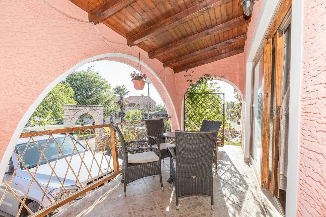 Apartments Darinka Poreč Eksteriør billede
