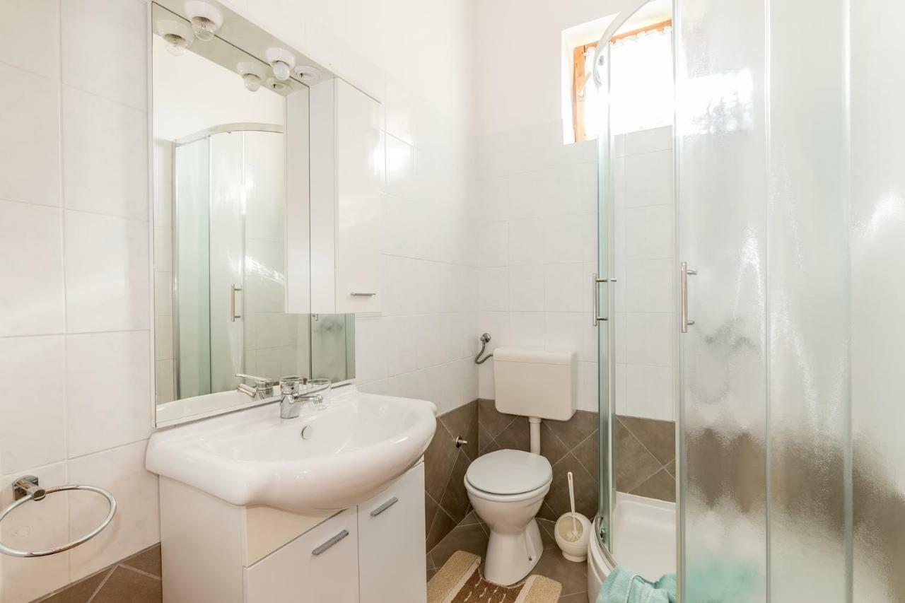 Apartments Darinka Poreč Eksteriør billede